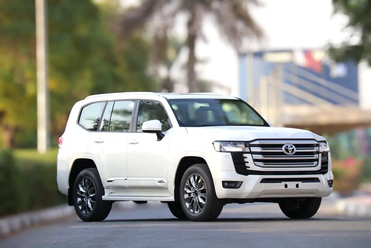 TOYOTA LAND CRUISER GXR 2026