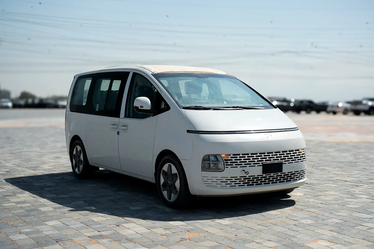 HYUNDAI STAREX 2025