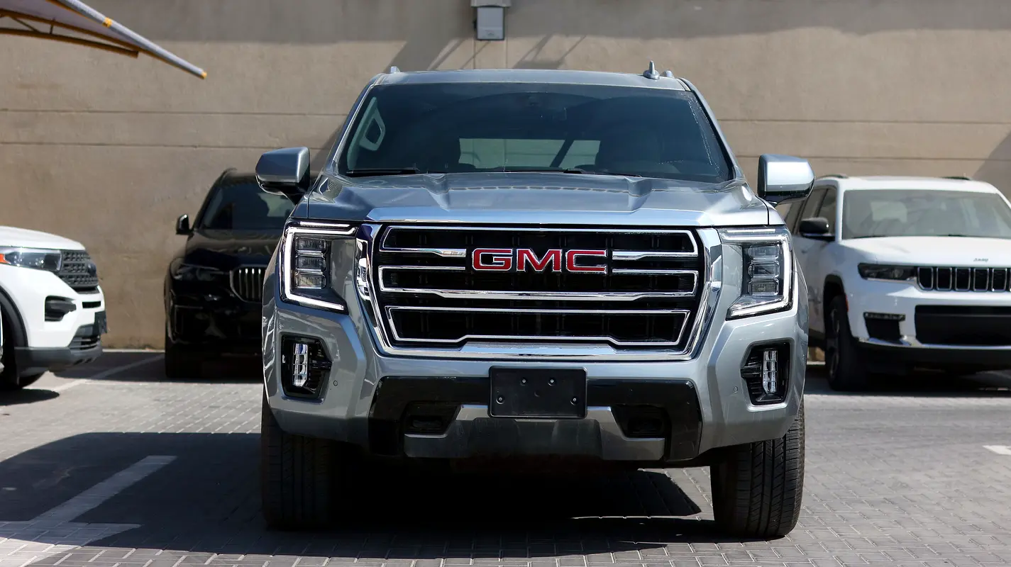 GMC YUKON SLT 2023