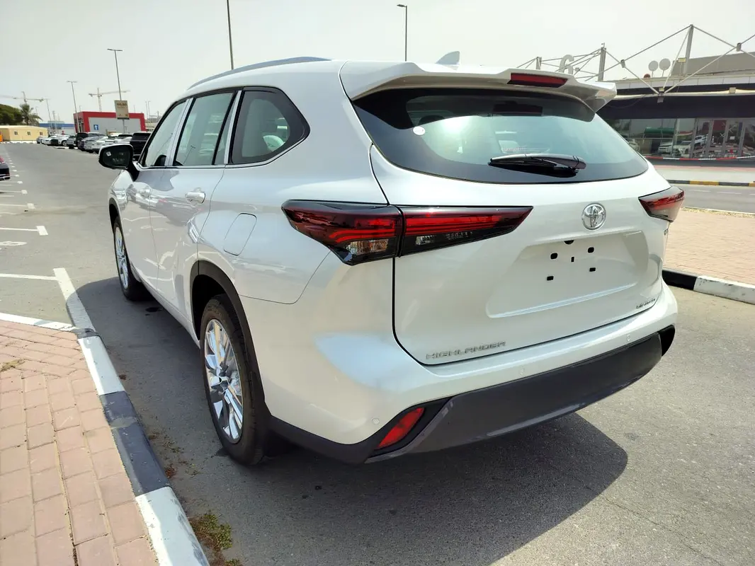 TOYOTA HIGHLANDER LIMITED HYBRID 2026 - photo 3