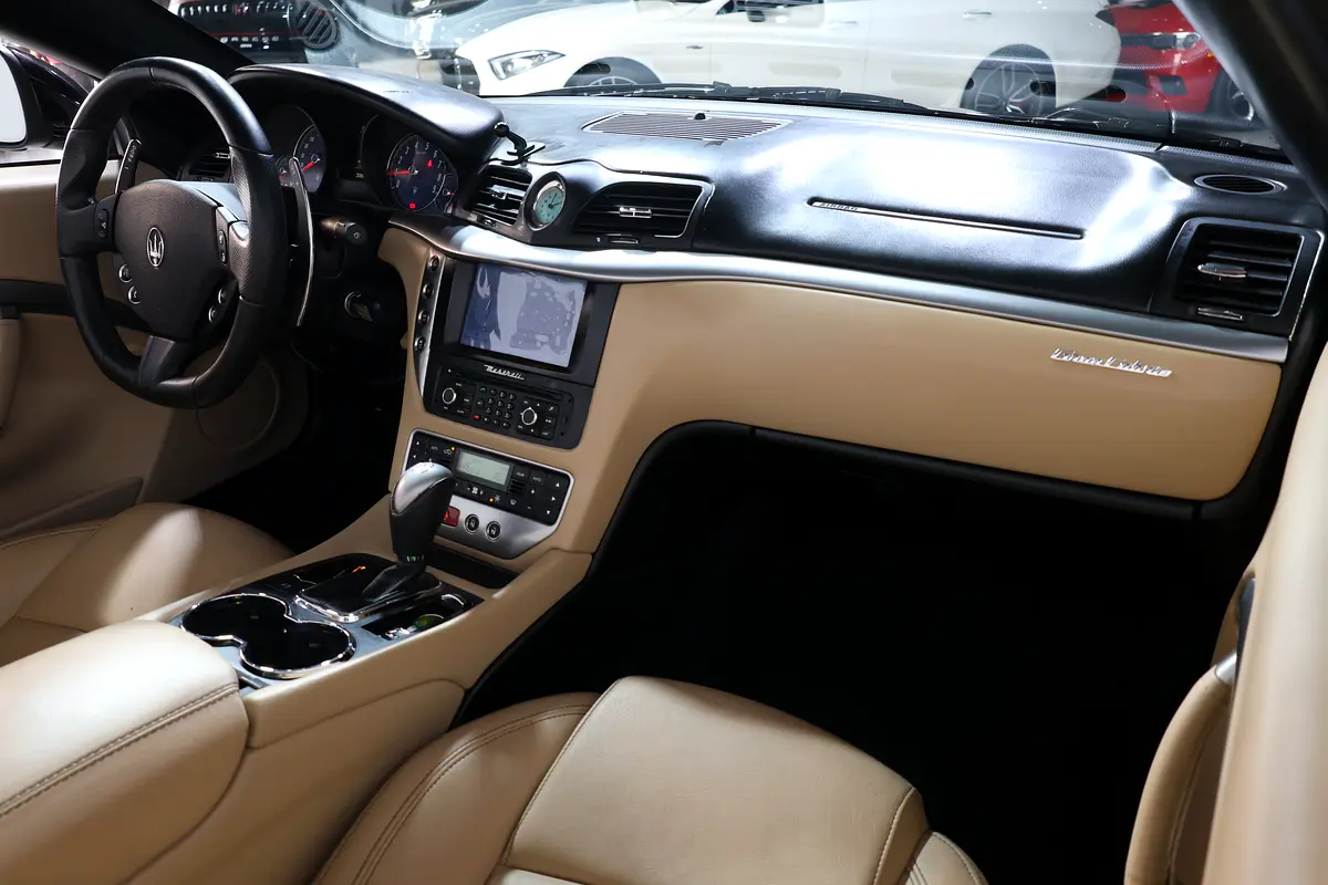 Maserati GranCabrio sport 2015 - photo 10