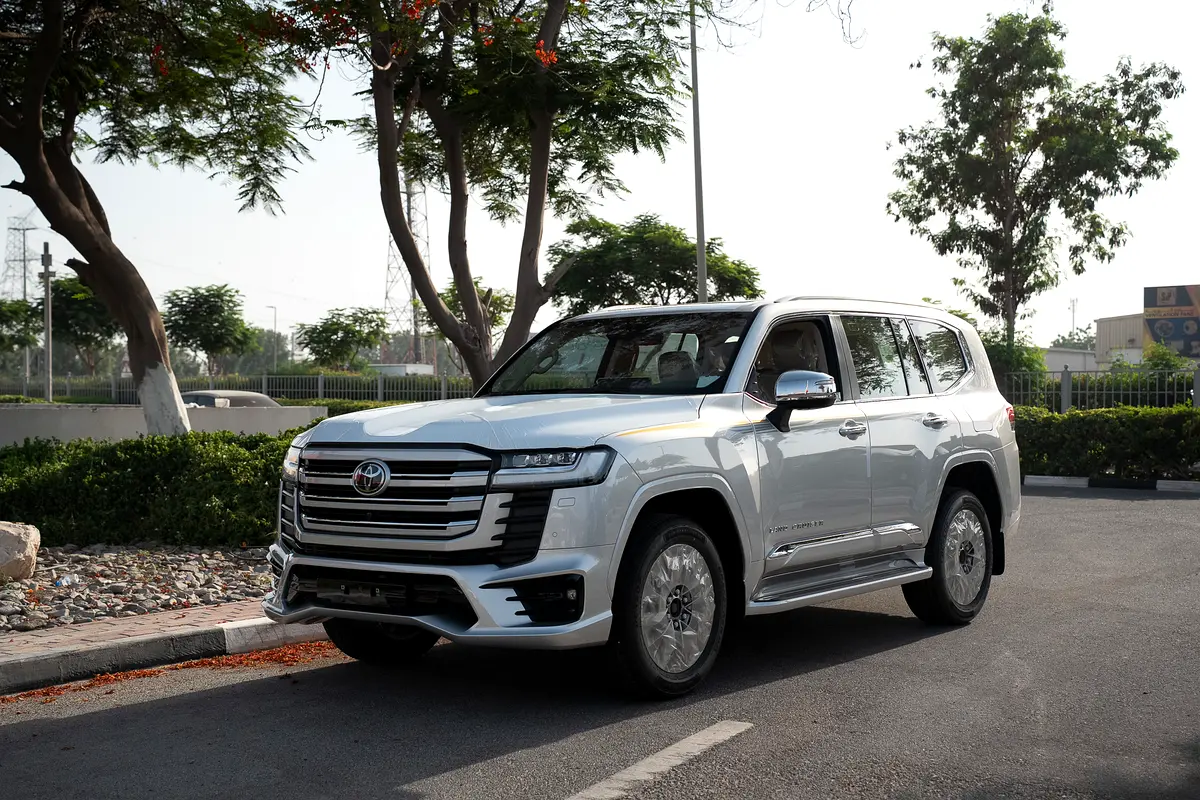 TOYOTA LAND CRUISER VXR 2026 - photo 1