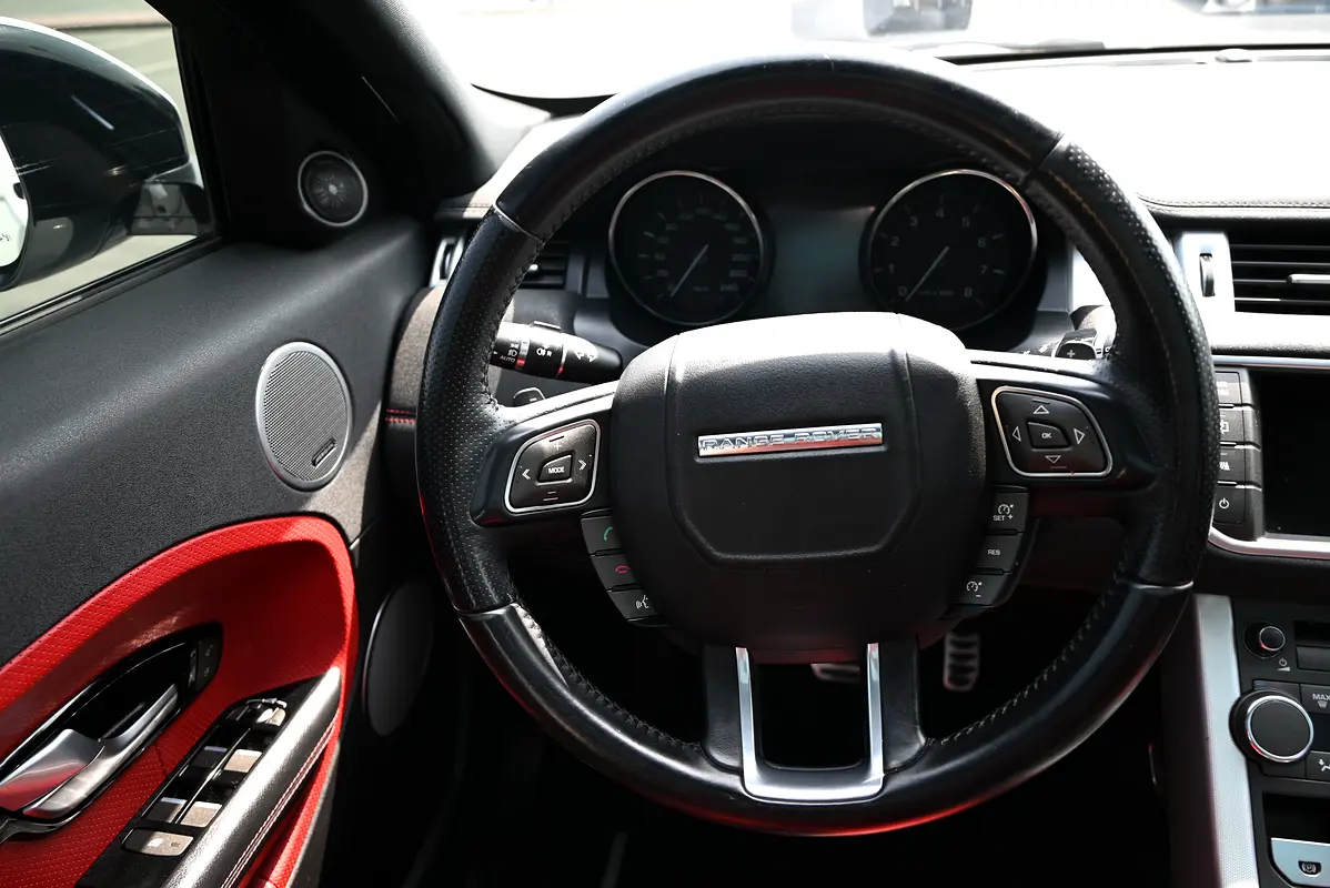LAND ROVER Range Rover Evoque R-Dynamic HSE 2014 - photo 6