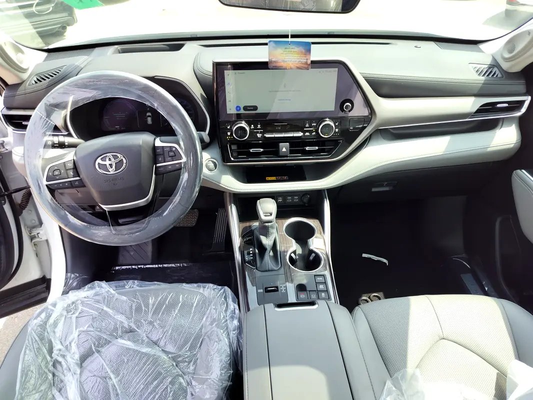 TOYOTA HIGHLANDER LIMITED HYBRID 2026 - photo 6