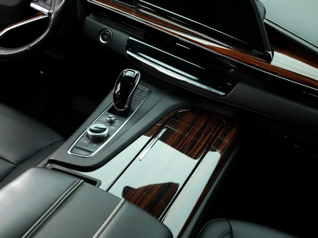 Cadillac Escalade Luxury 2021 - photo 11