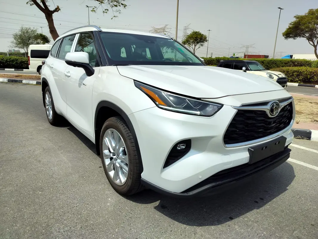 TOYOTA HIGHLANDER LIMITED HYBRID 2026 - photo 1