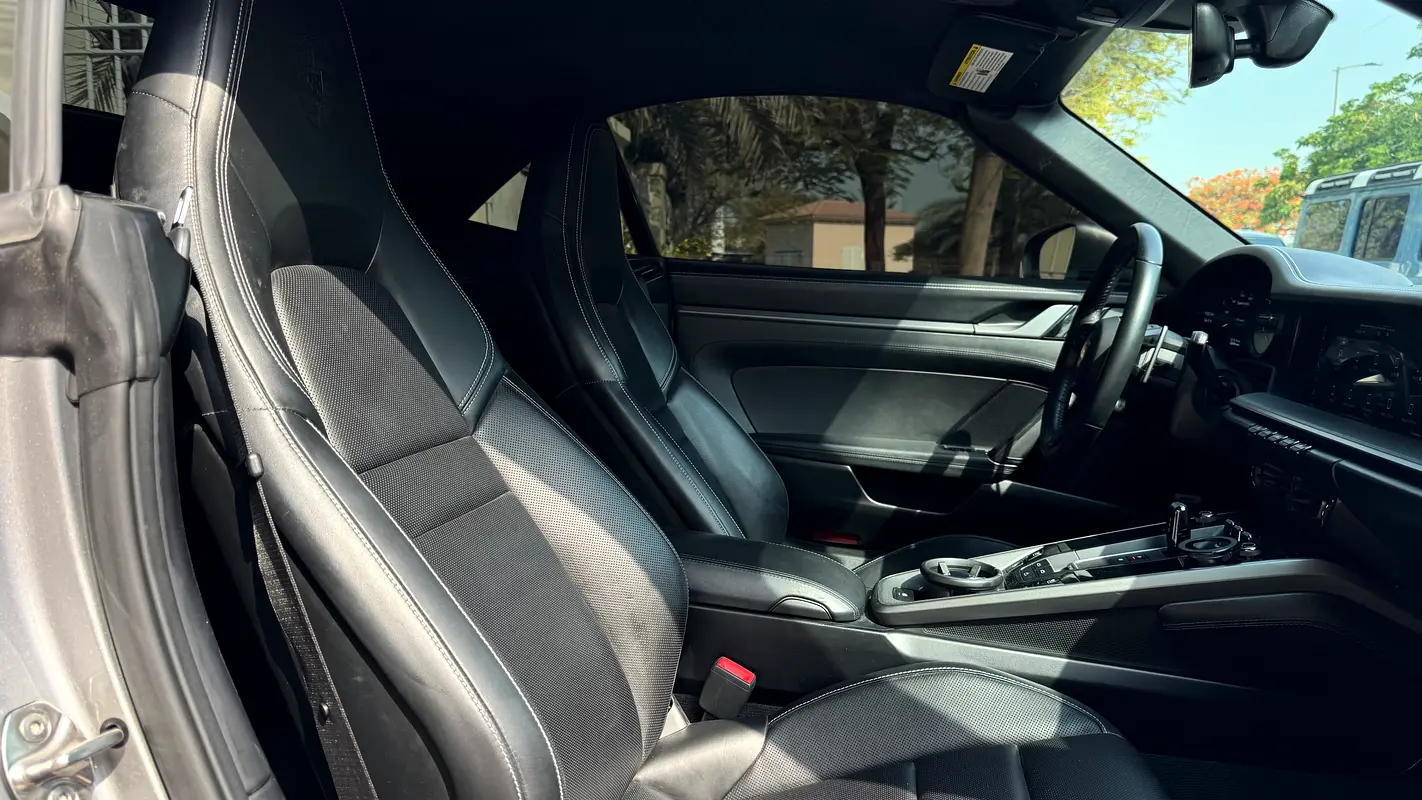 PORSCHE 911 Carrera 2020 - photo 6