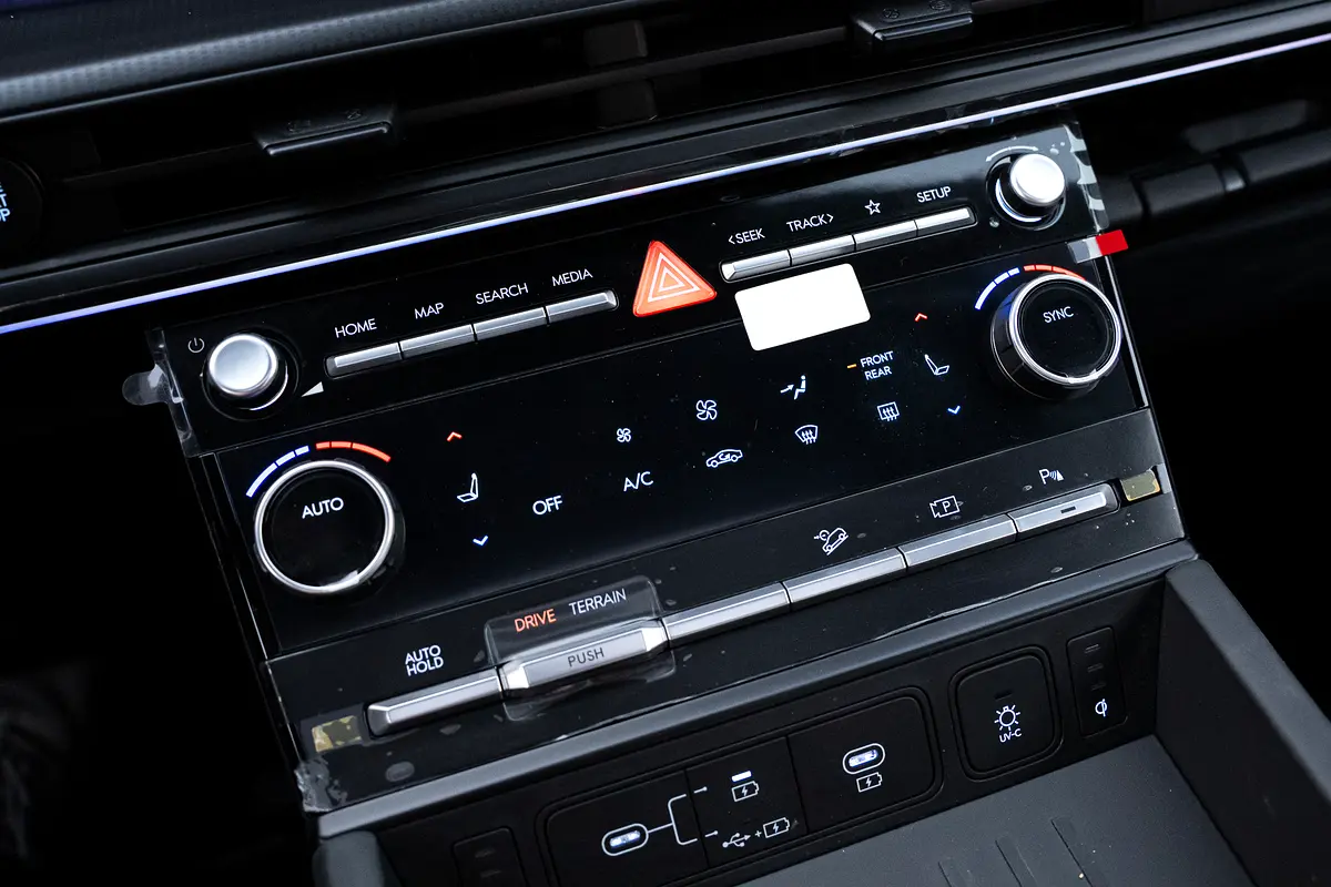 HYUNDAI Santa Fe Calligraphy 2024 - photo 7