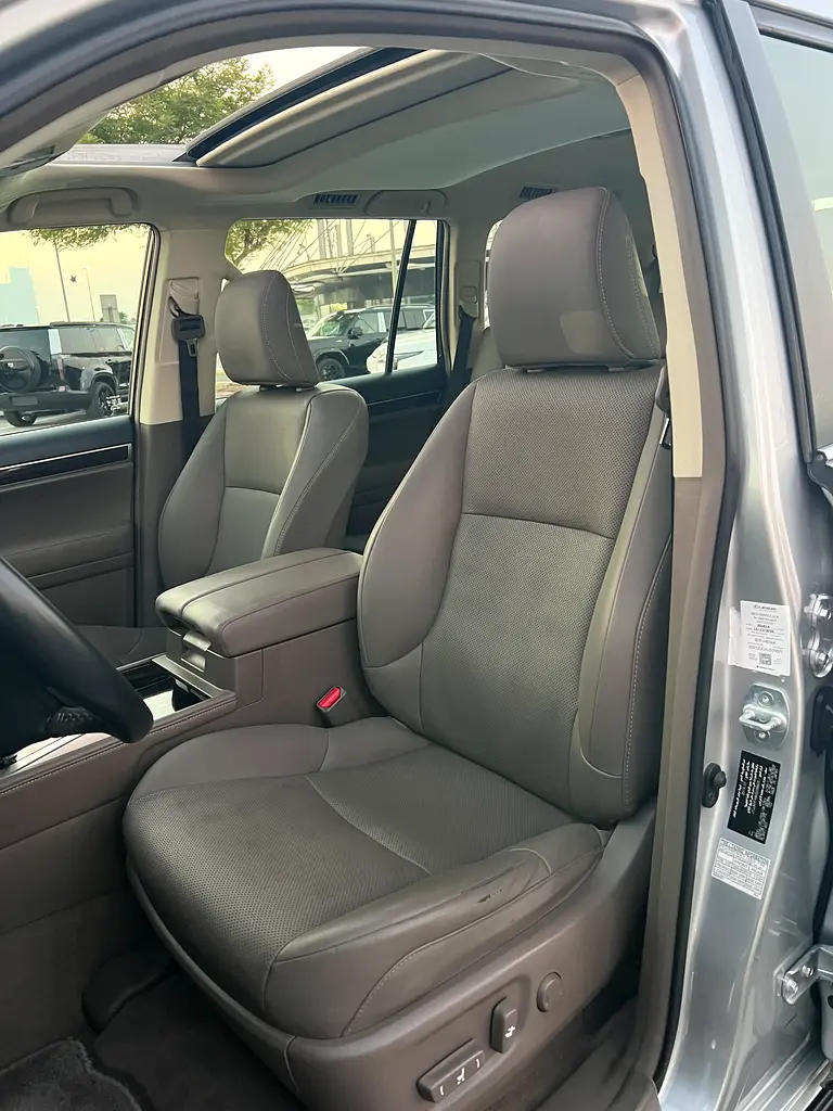 LEXUS GX460 2019 - photo 8