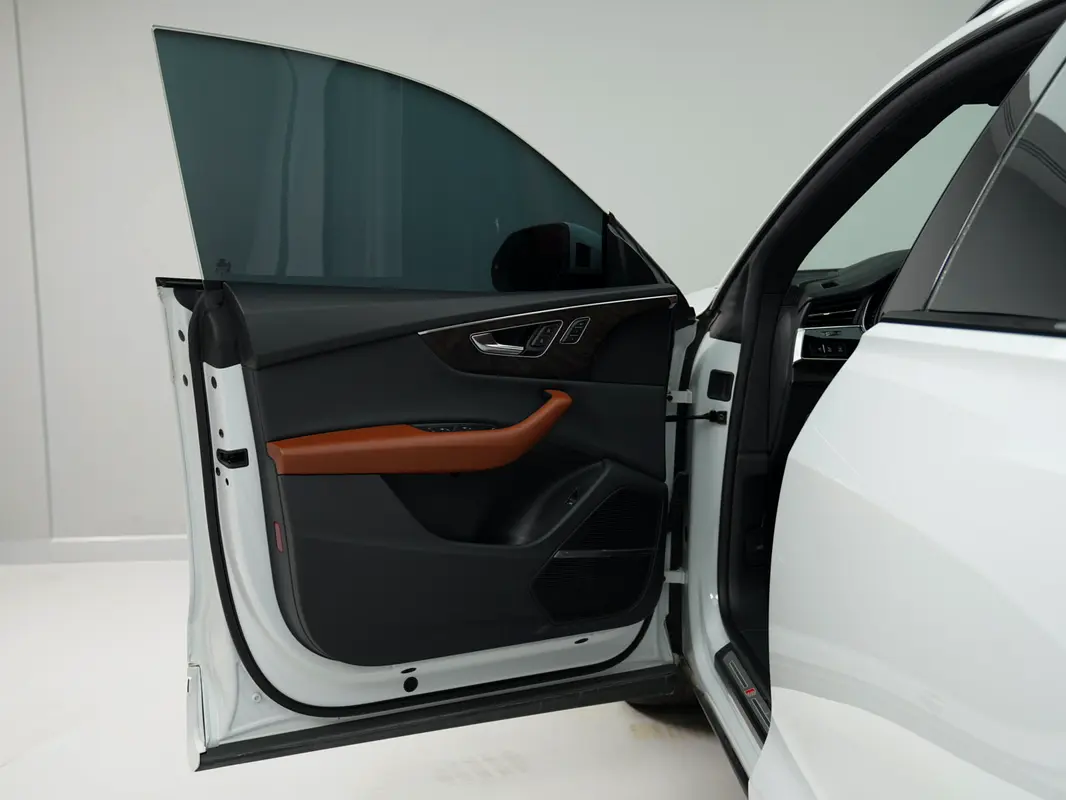AUDI Q8 2022 - photo 11