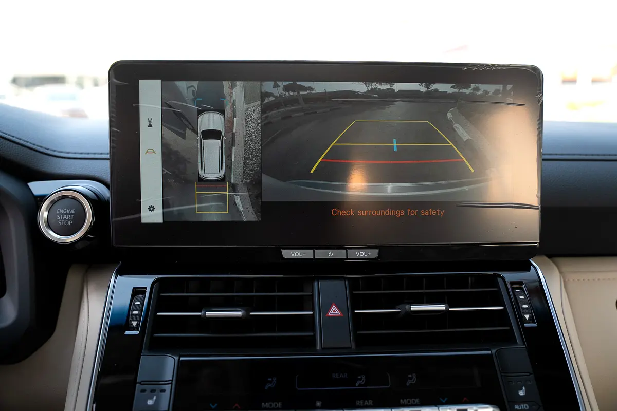TOYOTA LAND CRUISER VXR 2026 - photo 13
