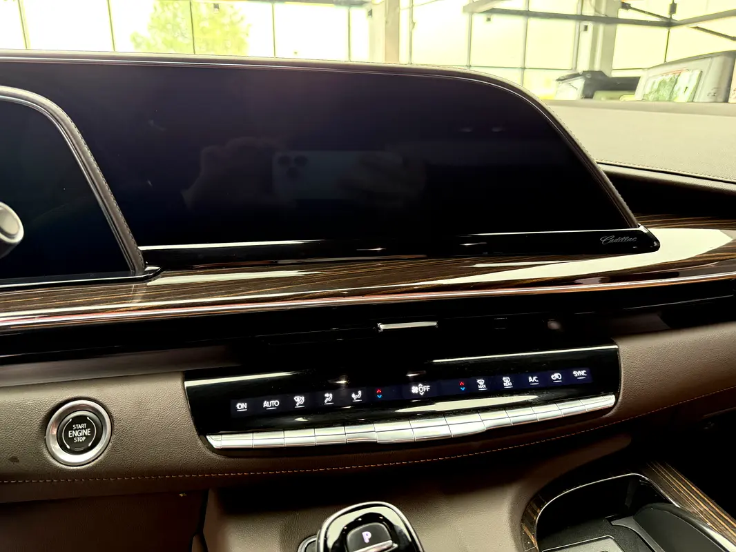 Gallery 9